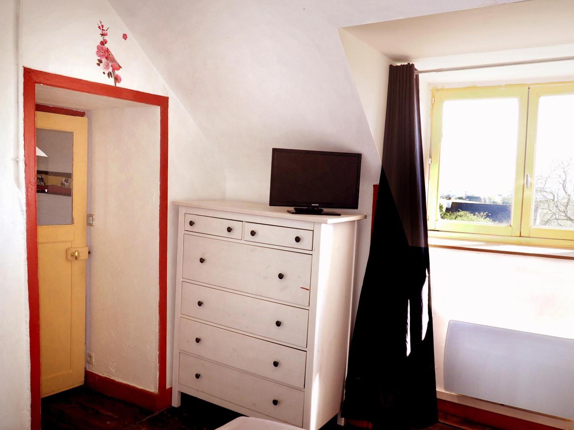 Les Gites Du Couvent Alternatif Camlez Habitación foto