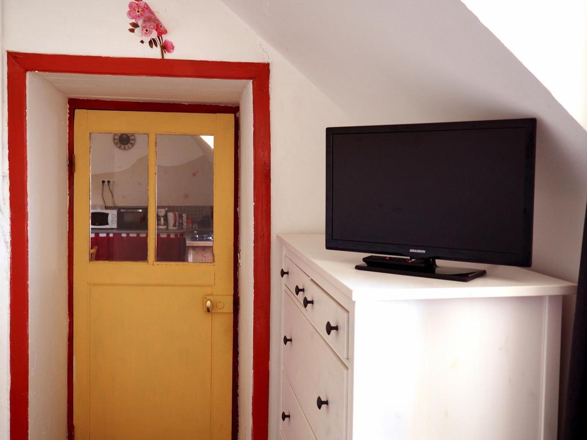 Les Gites Du Couvent Alternatif Camlez Habitación foto