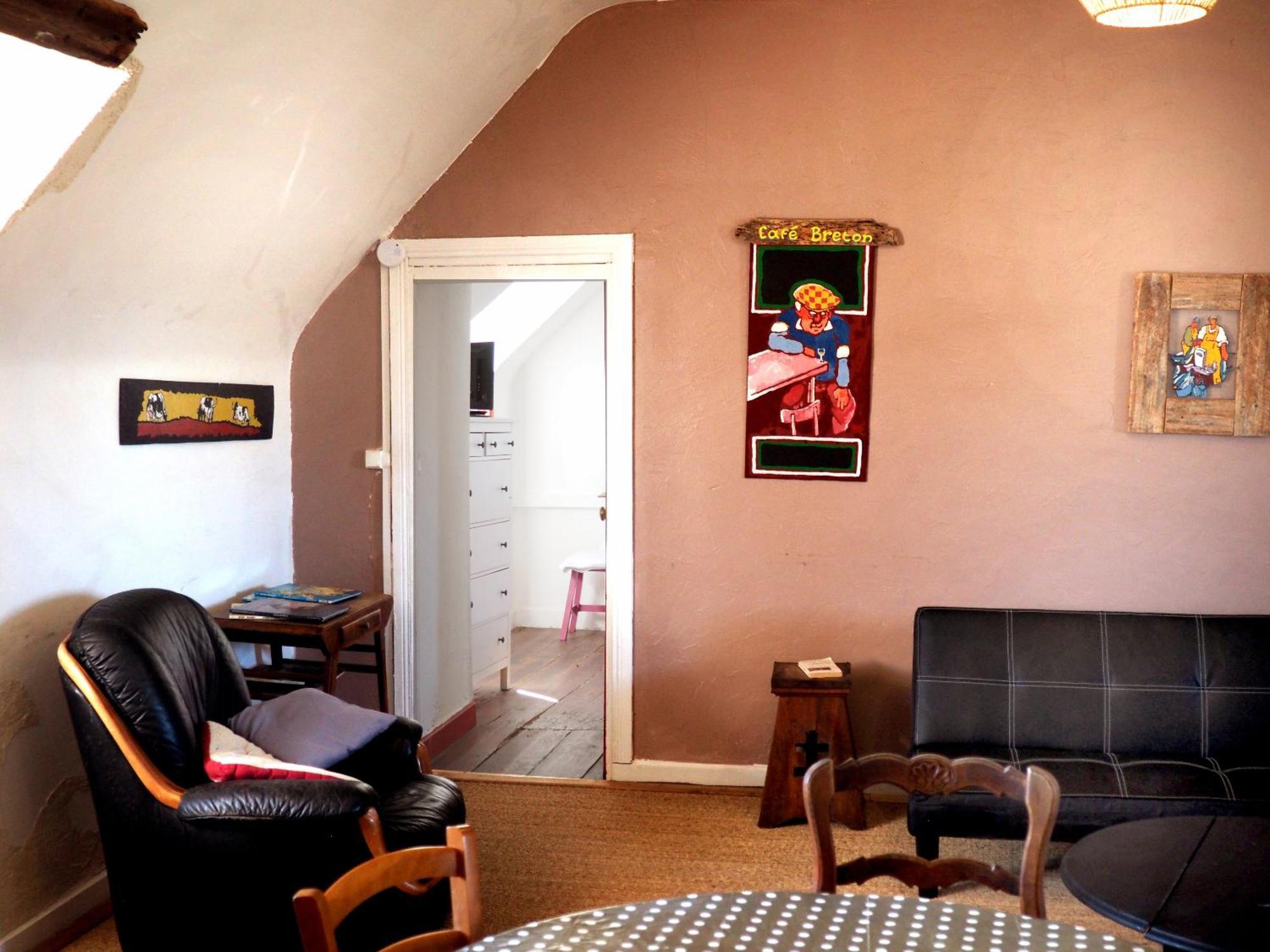 Les Gites Du Couvent Alternatif Camlez Habitación foto