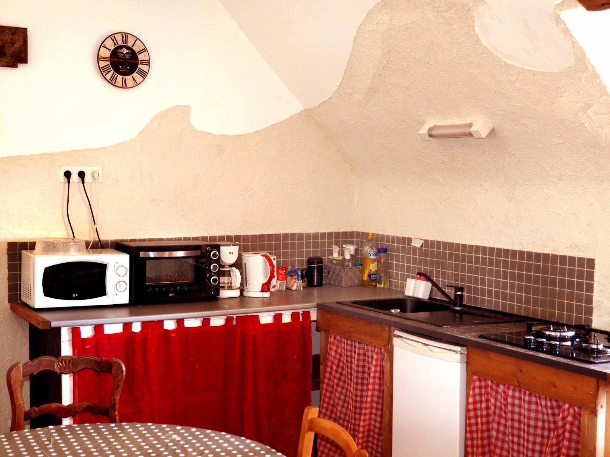 Les Gites Du Couvent Alternatif Camlez Habitación foto